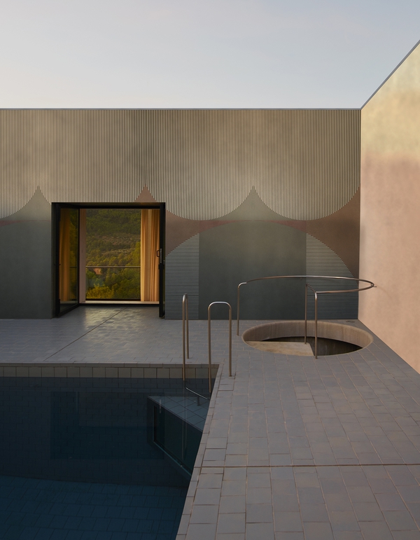 http___wadm_catalog_familygallerymediaitem_file_Bau-man