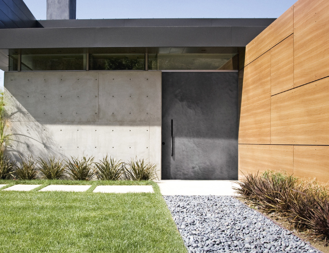 Silvelox-Group_slideshow_porte-blindate_Pivot_01