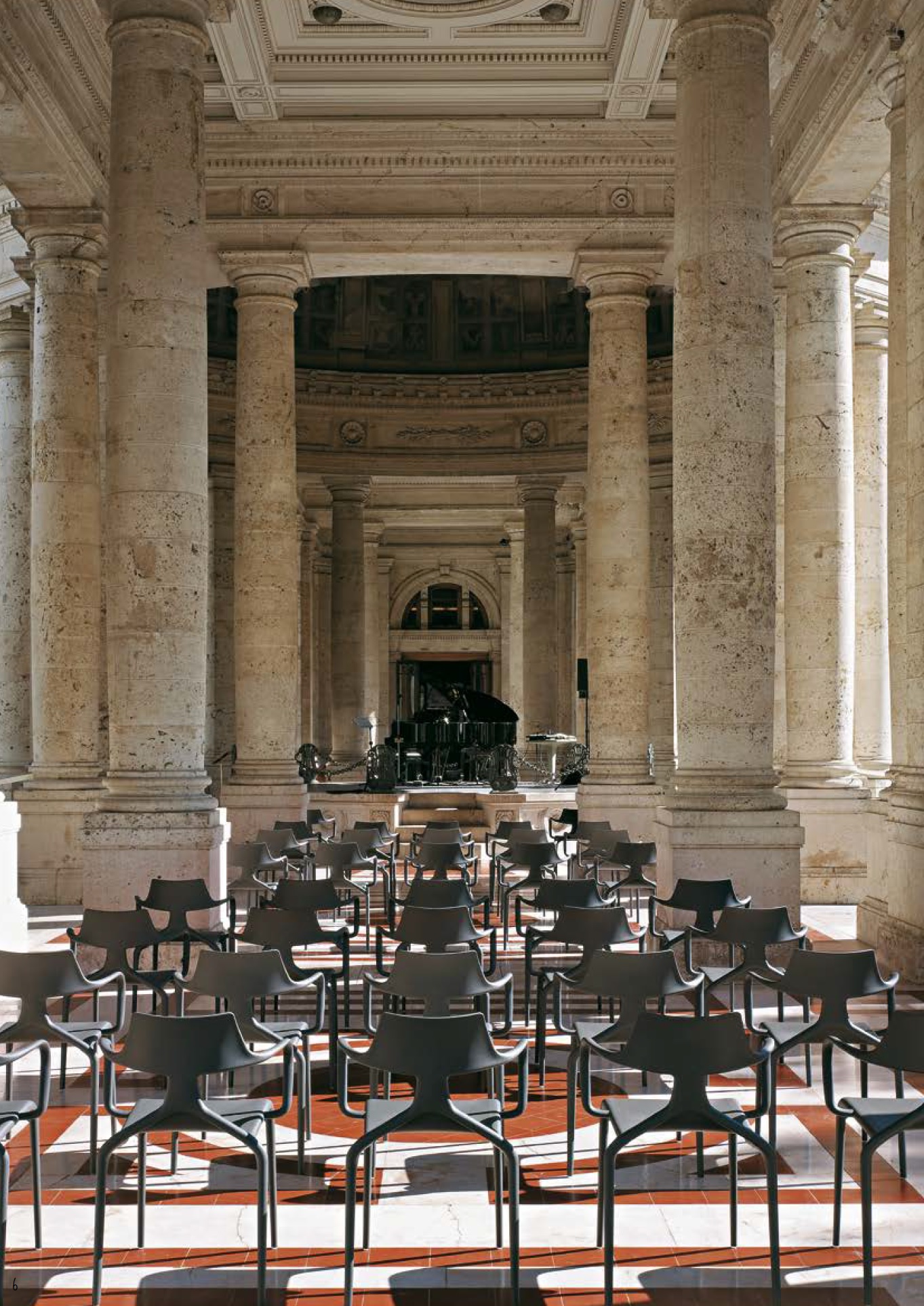 Shark-chair-outdoor-Green