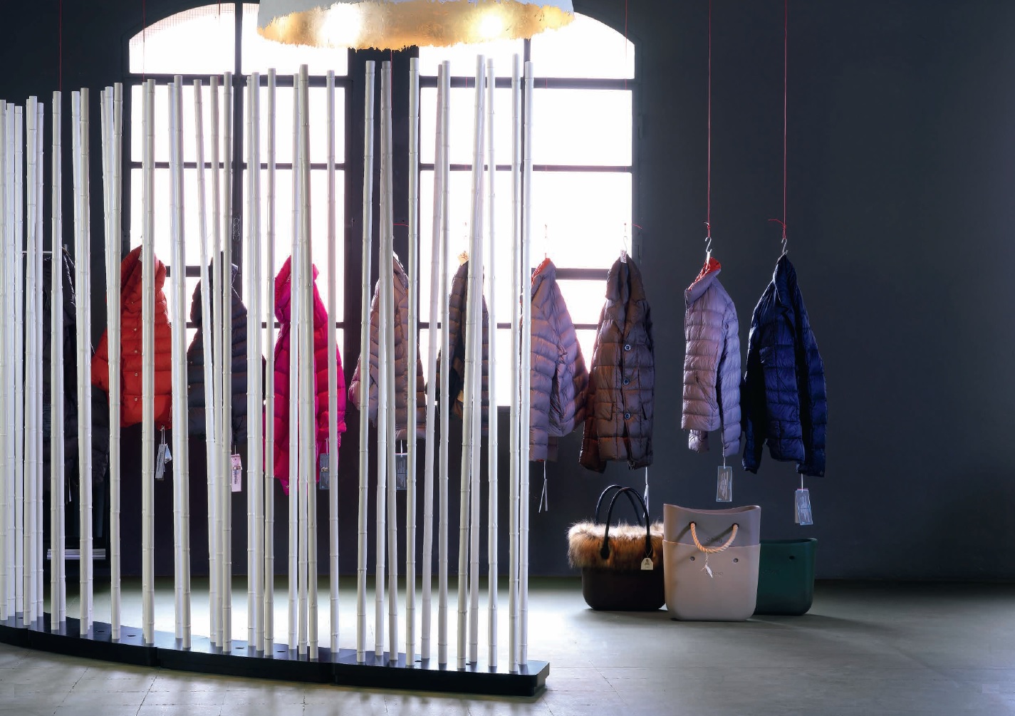 Swamp-screen-indoor-green