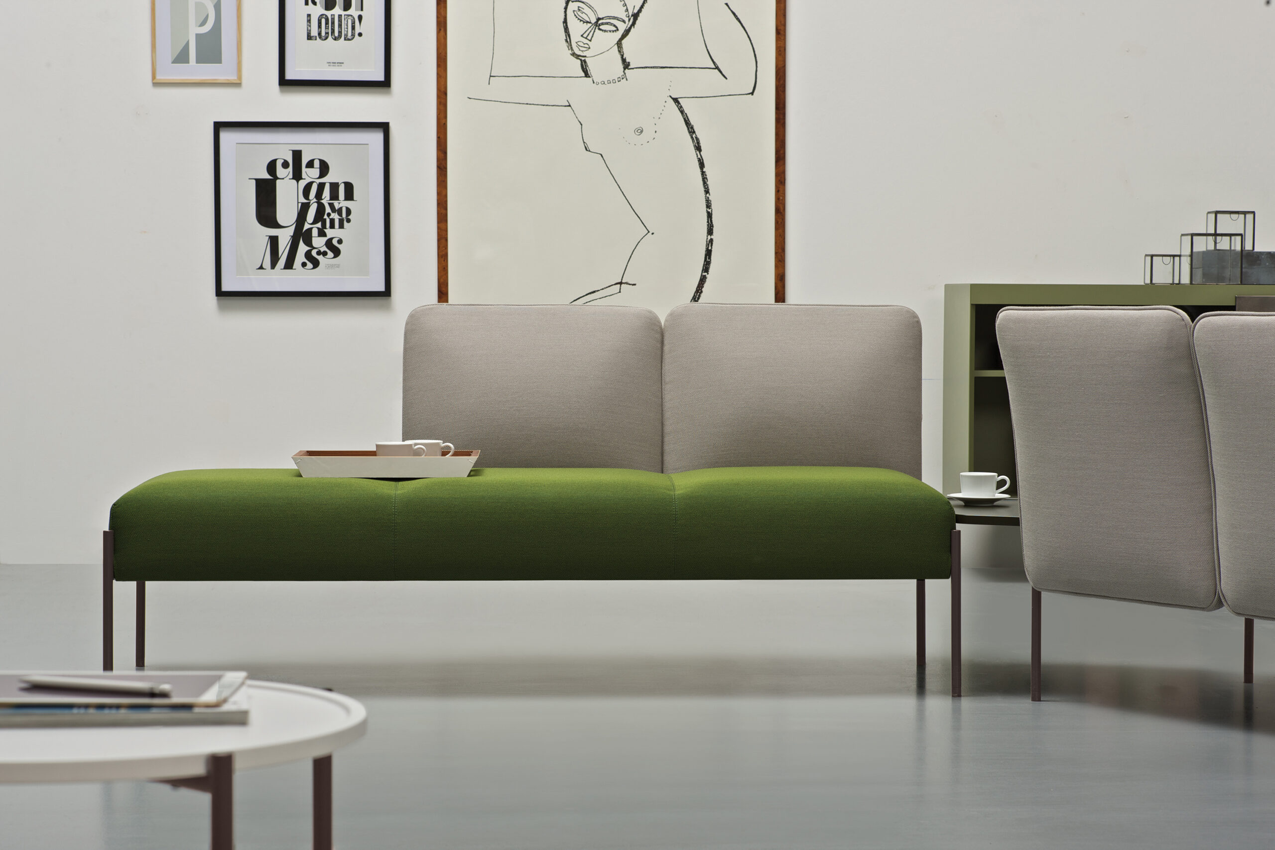 05S_Estel_ComfortRelax_Sofa-Armchair_Dolly-Chat-scaled