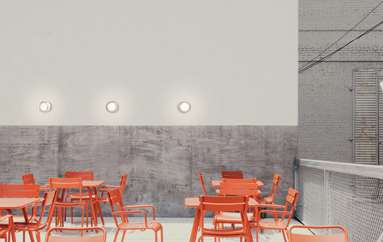Innermost_Fullstop_White_outdoor-cafe_caro