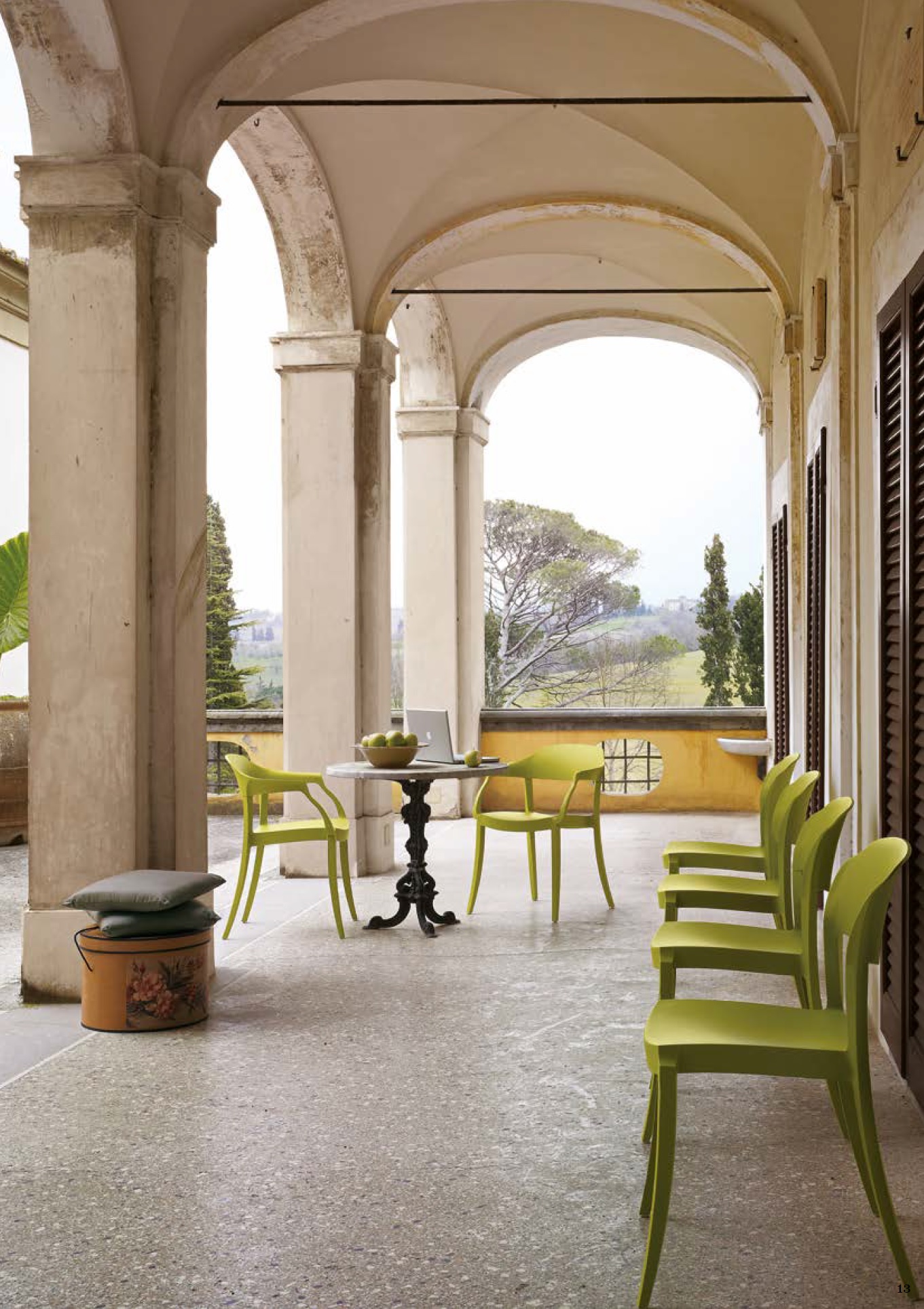 green-strass-outdoor-2