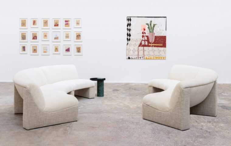 la-chance-sofa-snow
