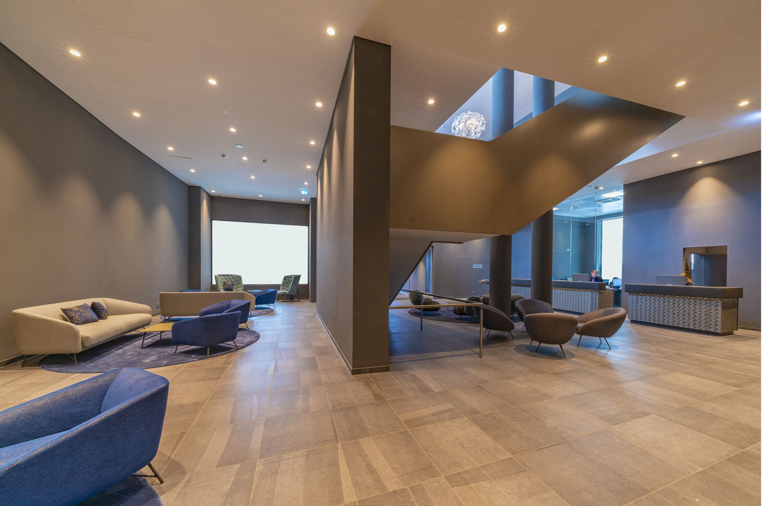 myhouse-Ziggy-amrchair-for-Roomz-hotel